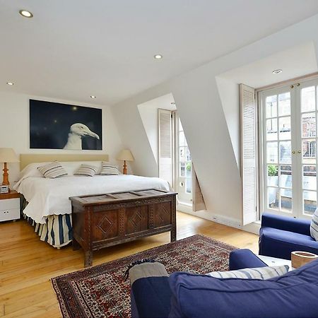 Ennismore Mews Лондон Екстер'єр фото