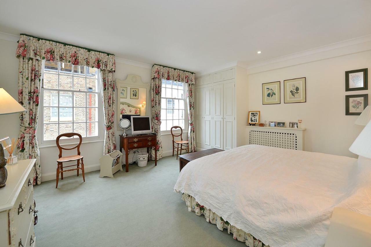 Ennismore Mews Лондон Екстер'єр фото